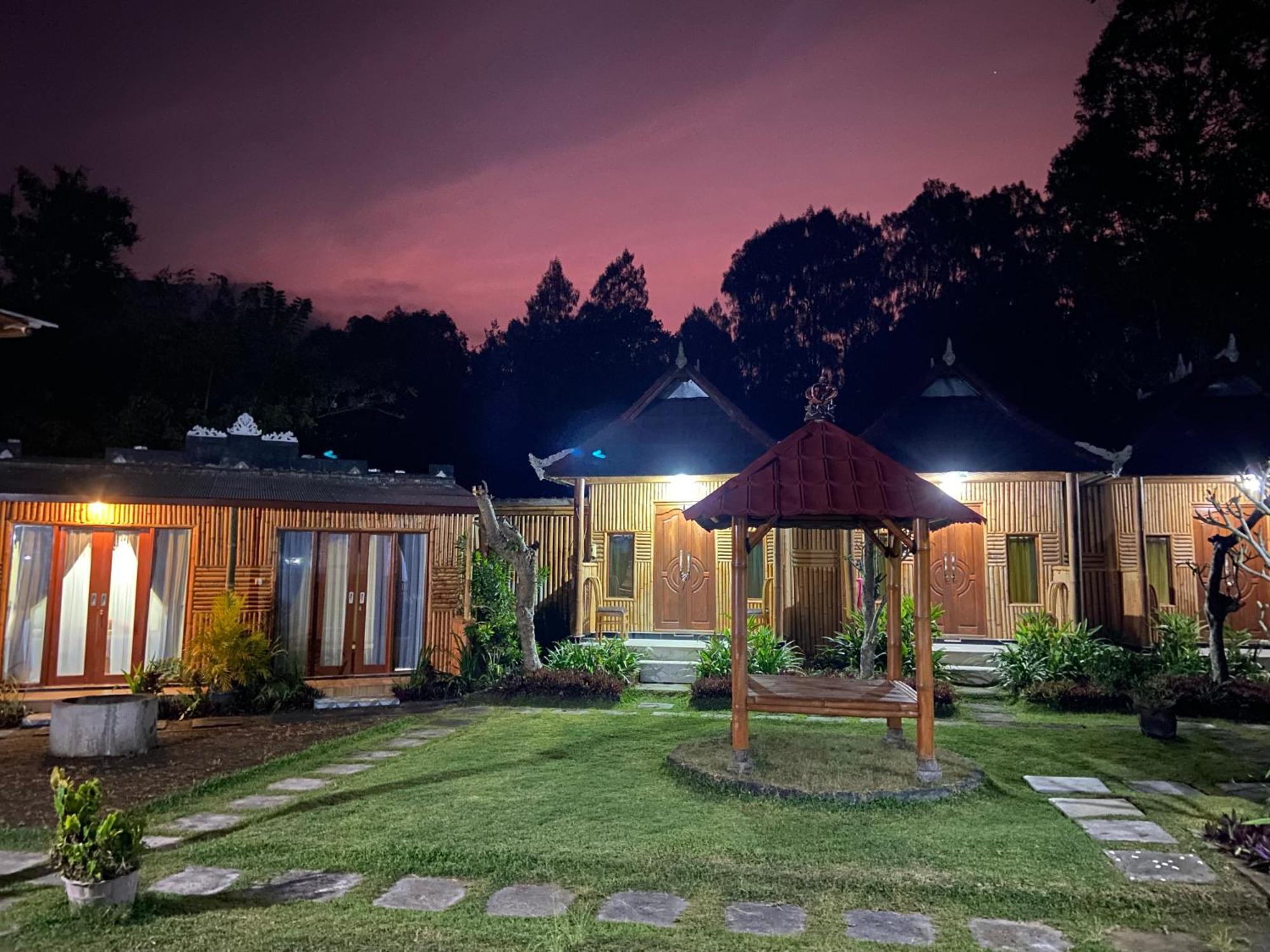 فندق D'Yoga Bamboo House Kintamani المظهر الخارجي الصورة